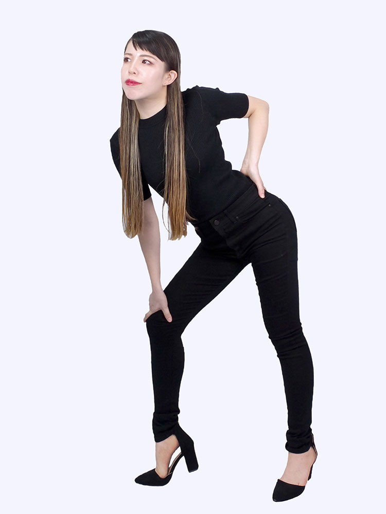 アクター 岡元 美帆